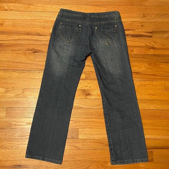 Low rise straight leg jeans. Tagged Size 6Repop... - Picture 7 of 7